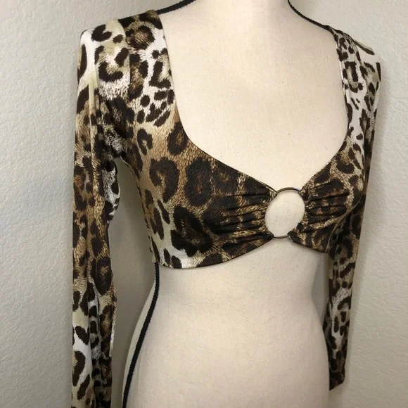 PrettyLittleThing Tan Leopard Slinky O Ring Long Sleeve Crop Top Size US-6 - Picture 9 of 14